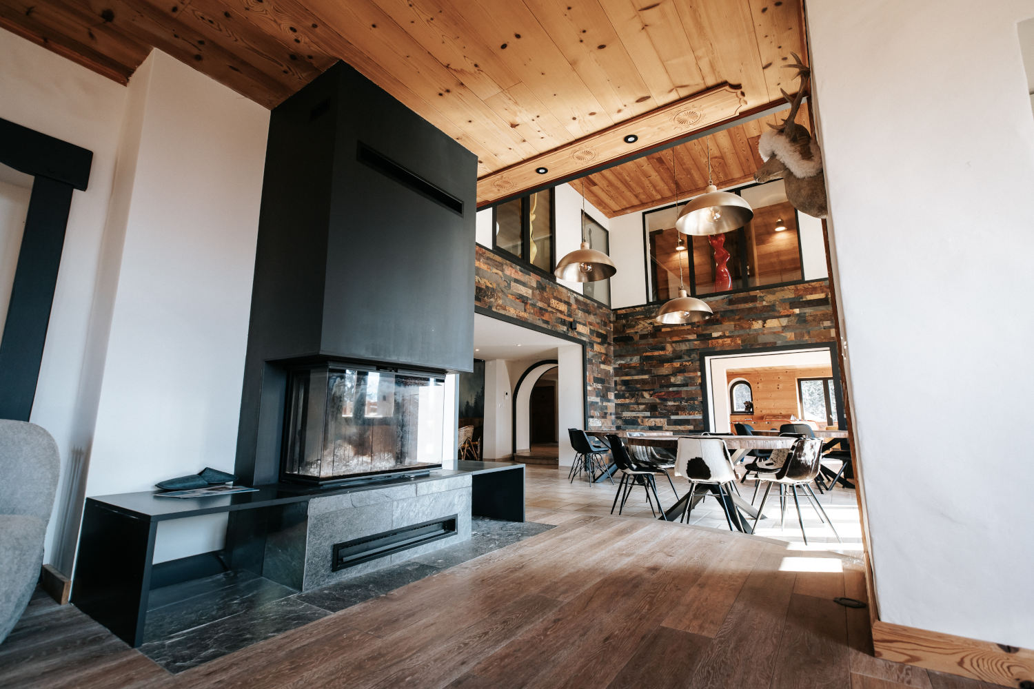 Photo de l'intérieur d'un chalet construit par la société Mont-Blanc Renov'All