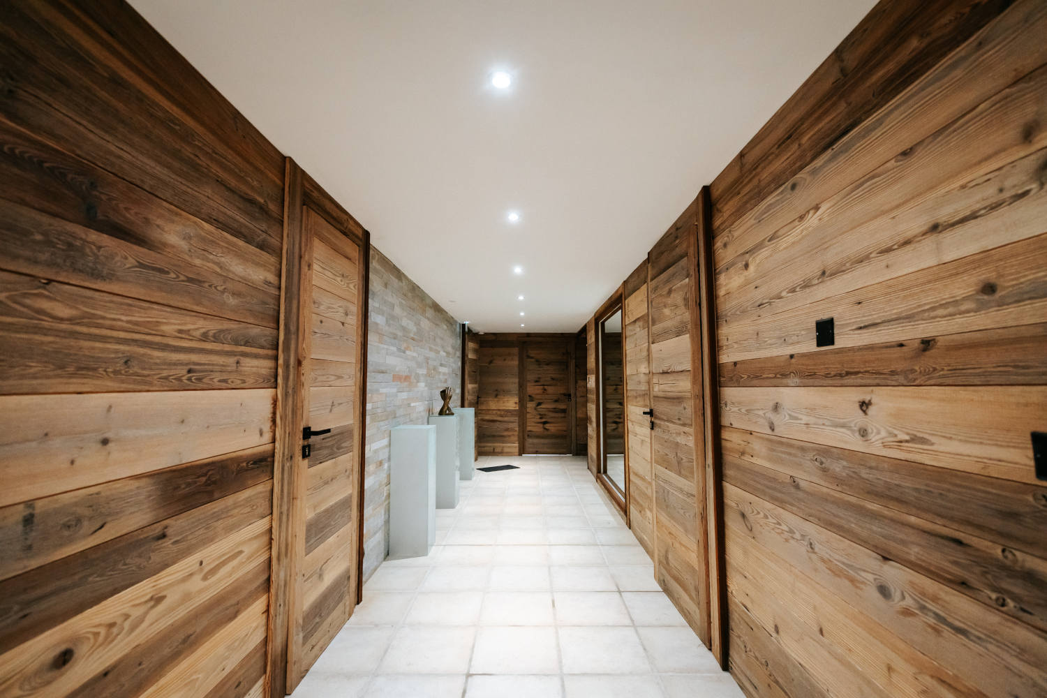 Photo de la rénovation d'un couloir