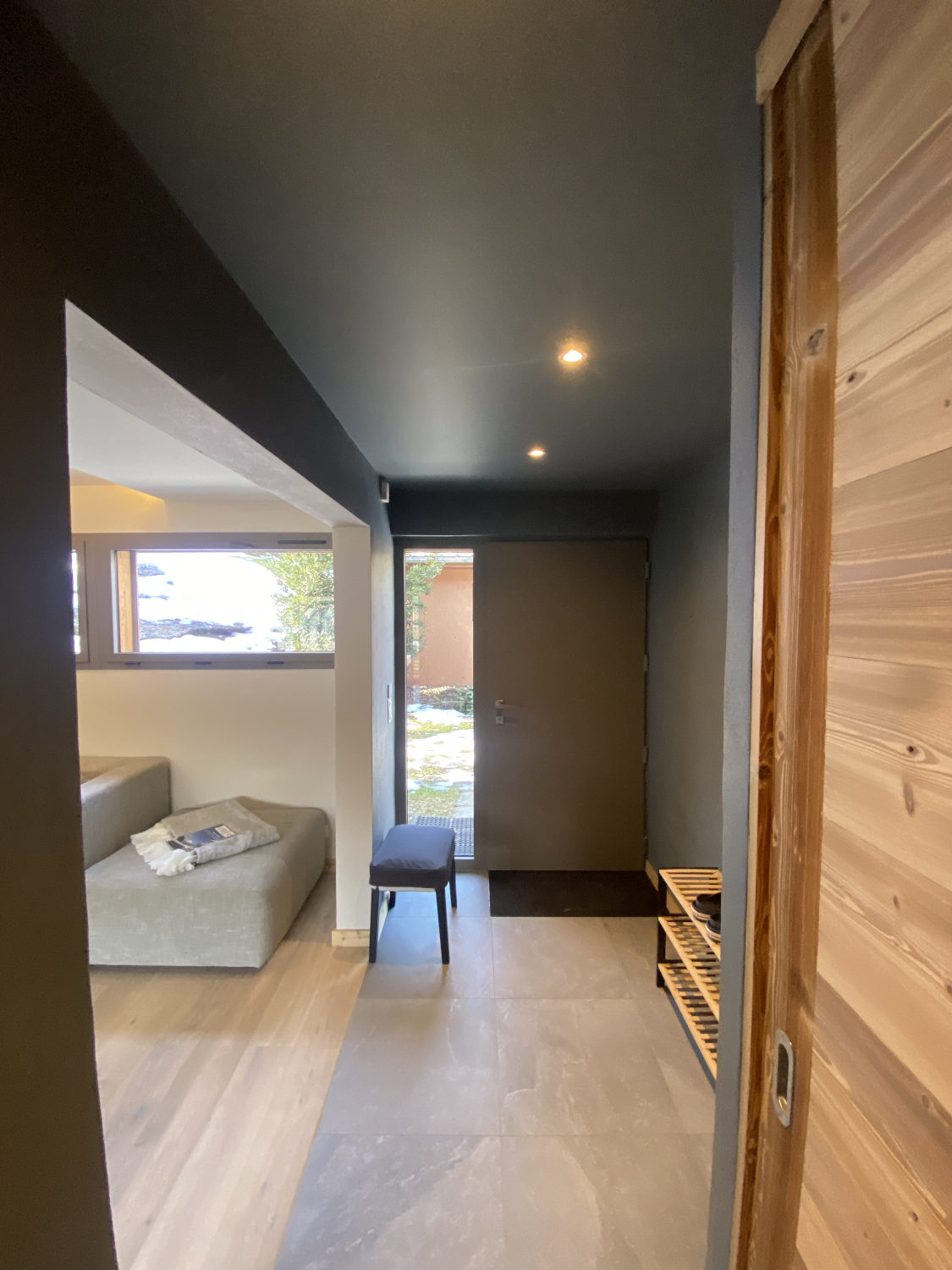 Photo de l'entrée d'une maison